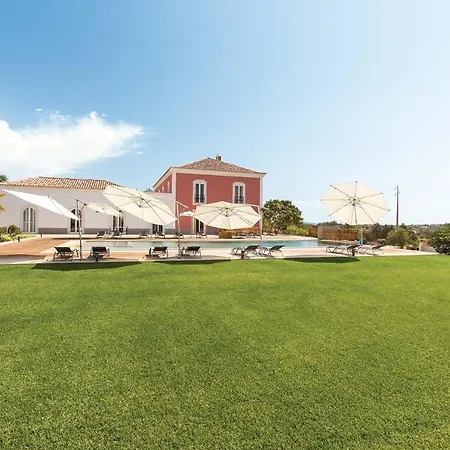 Villa Ataboeira